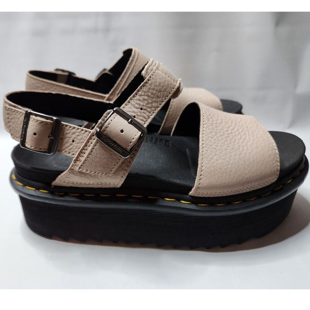 Dr. Martens Voss Quad Platform Sandals Women’s 11